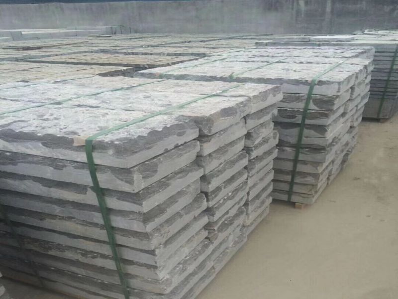 青石板價格多少錢一平米 青石板由于質量等級等不同,價格也會有所差別,一級青石板價格最高一平方在一百元左右,二級工程板價格在七八十元,具體價格要看使用數(shù)量、石材要求